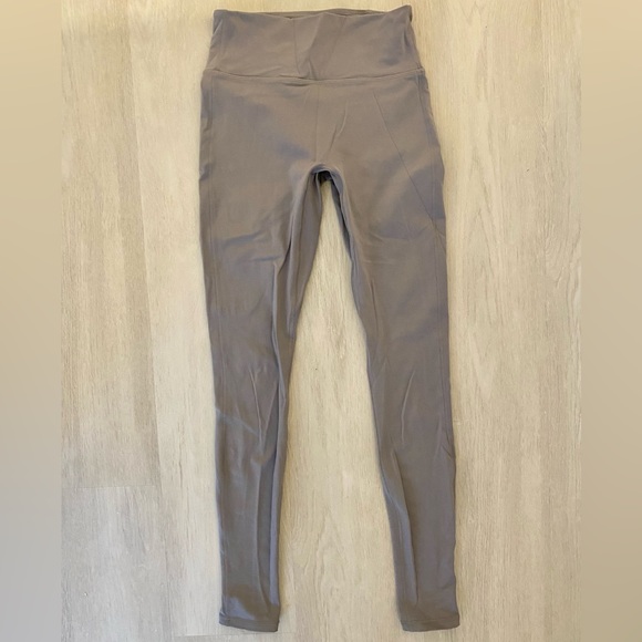 Fabletics Trinity Motion365® High-Waisted Legging - Picture 4 of 5